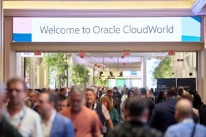 Oracle Forecasts Over $500 Billion in Cloud Booked Orders, Shares Soar