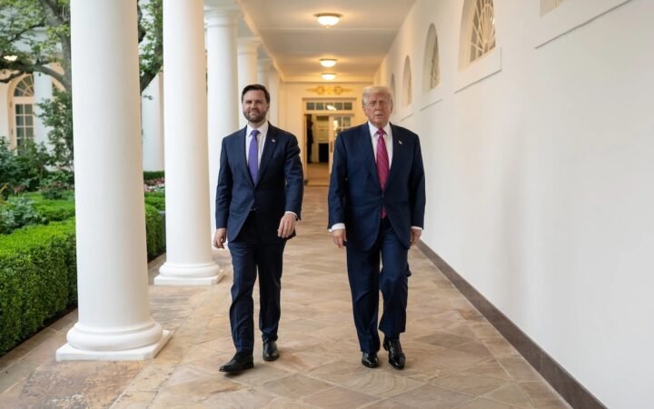 Trump Family’s Crypto Boom Spurs Conflict of Interest Questions