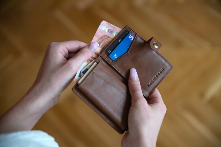 What Is a Bank Account? A Beginner’s Guide
