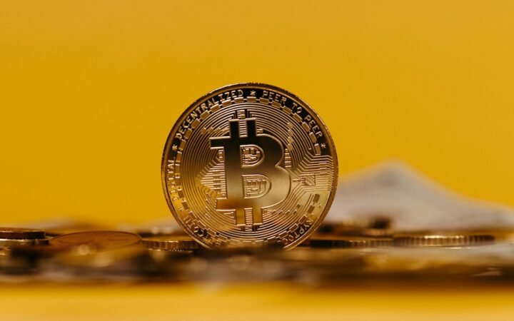 Bitcoin Breaks $96,000 as Commodities Surge in Broad Risk Rally