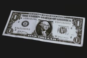 Gold Overtakes U.S. Dollar as World’s Largest Reserve Asset