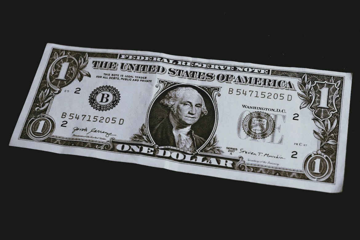 Gold Overtakes U.S. Dollar as World’s Largest Reserve Asset