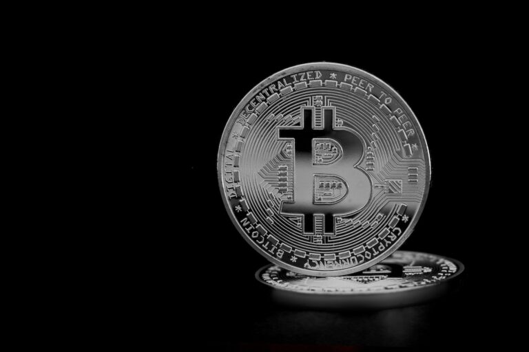 Silver Market Surges as Prices Triple and Outpace Bitcoin