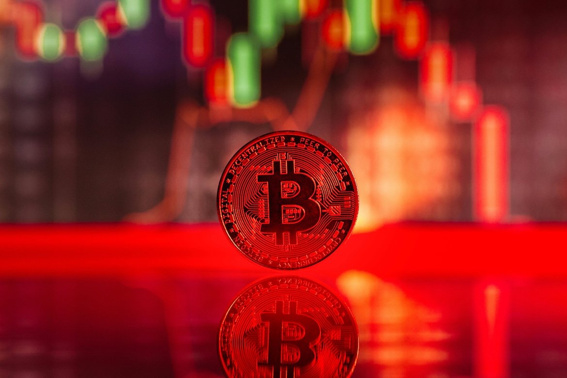 Crypto Market Slides as Bitcoin Drops Below $75,000 and Volatility Spreads