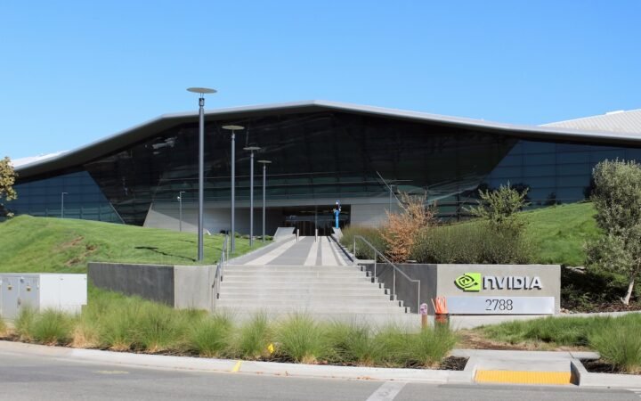 Nvidia Backs Vast Data at $30 Billion Valuation in Latest AI Bet