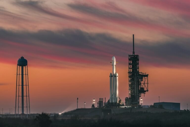 SpaceX Targets $2 Trillion Valuation in Potential Record IPO