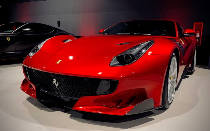 Ferrari Beats Q1 Estimates, Reaffirms Outlook Ahead of EV Launch