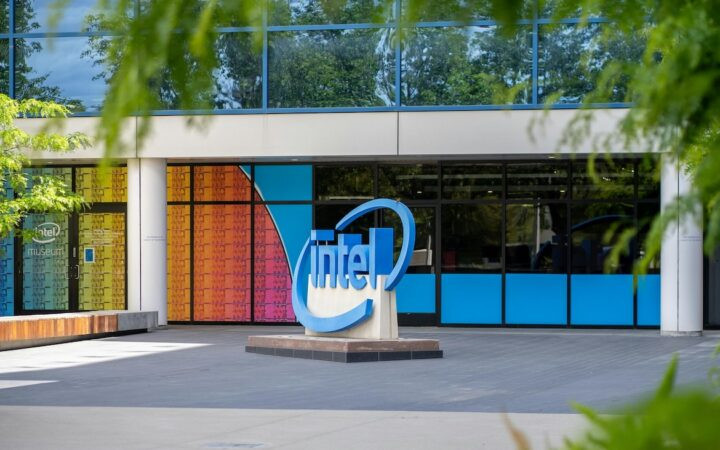 Intel Shares Hit Record High After Reported Apple Chip Manufacturing Deal