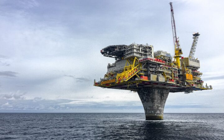 United States Becomes the World’s Largest Oil Exporter