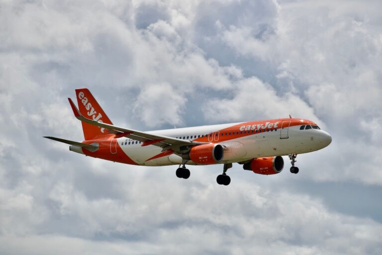 EasyJet Agrees in Principle to £5.2 Billion Takeover Offer