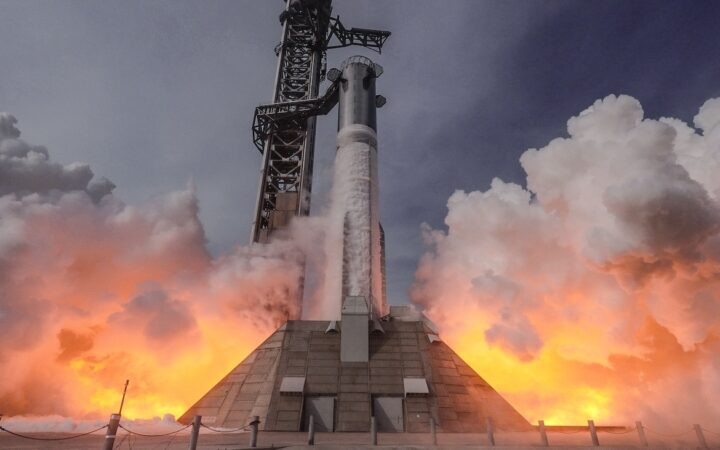 SpaceX Shares Fall Below $140, Hitting New Post-IPO Low