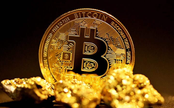 VanEck Says Bitcoin Is Approaching a Cyclical Bottom as It Eyes New Buying Opportunities