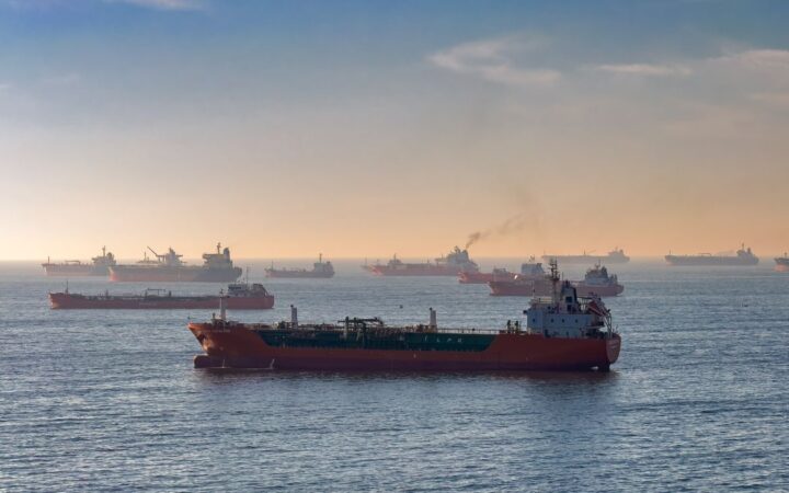 Brent Crude Breaks Above $100 as U.S.-Iran Attacks Threaten Global Oil Supplies