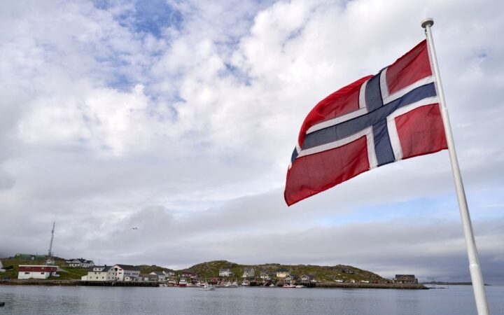 Norway’s $2.3 Trillion Wealth Fund Plans to Cut U.S. Treasury Exposure