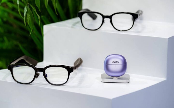 Alibaba Launches $450 Qwen AI Glasses in Consumer Hardware Push