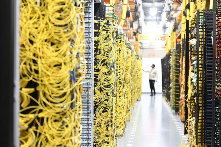 Amazon Stock Jumps 5% as Morgan Stanley Names It a Top Pick