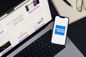 American Express to Cut 5% of Jobs as It Prepares for AI