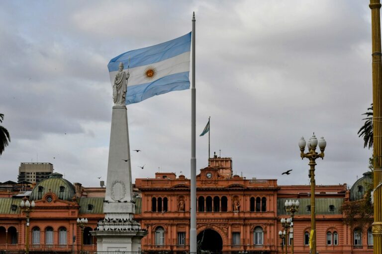 Argentina Unveils $350,000 ‘Golden Passport’ Program Ahead of Q4 Launch
