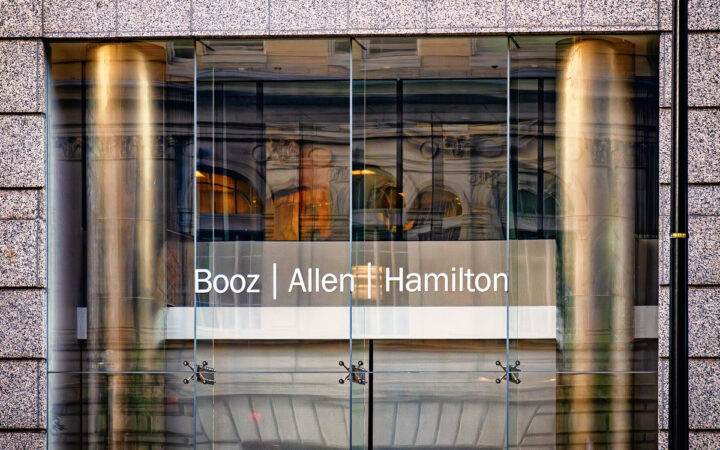 Booz Allen Raises Earnings Outlook Despite Revenue Decline