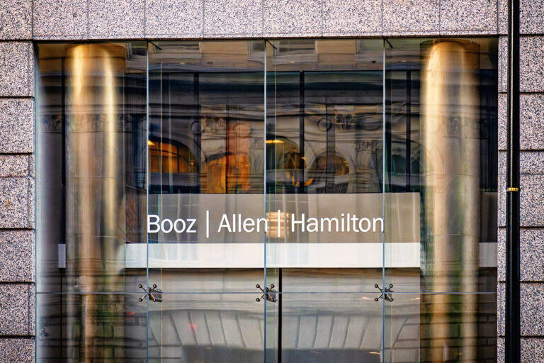 Booz Allen Raises Earnings Outlook Despite Revenue Decline
