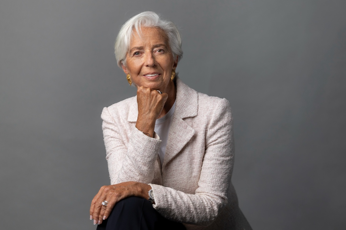 Christine Lagarde to Leave ECB Presidency on February 7, 2027