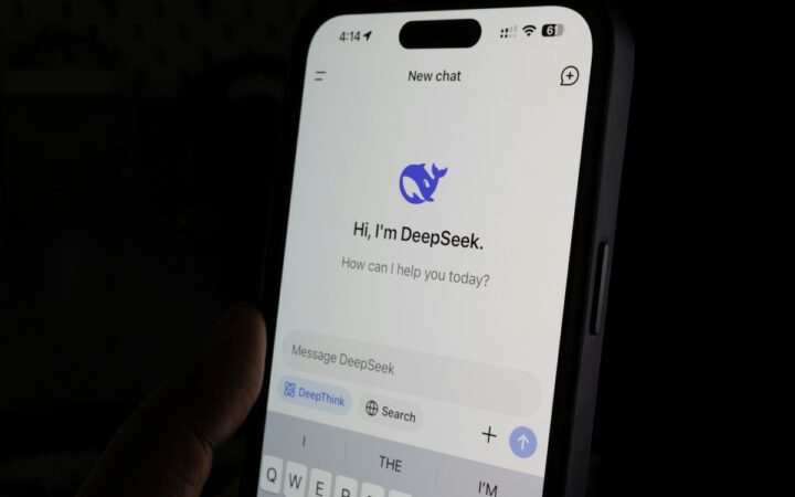 DeepSeek Raises $15 Billion With Tencent and CATL Backing, Report Says