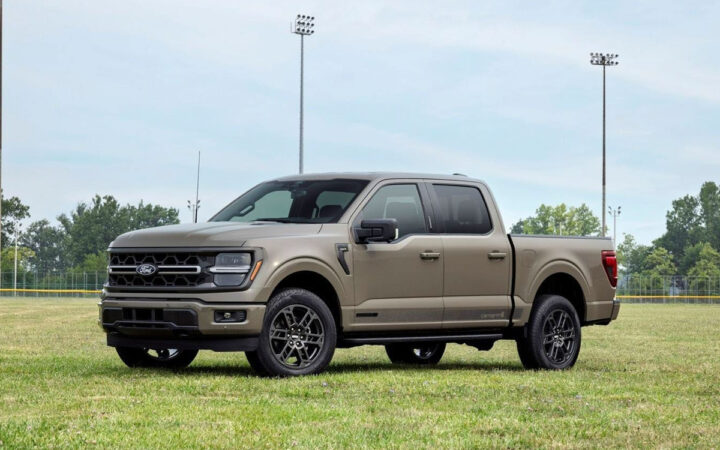 Ford Beats Q3 Profit Estimates and Raises 2026 Earnings Floor