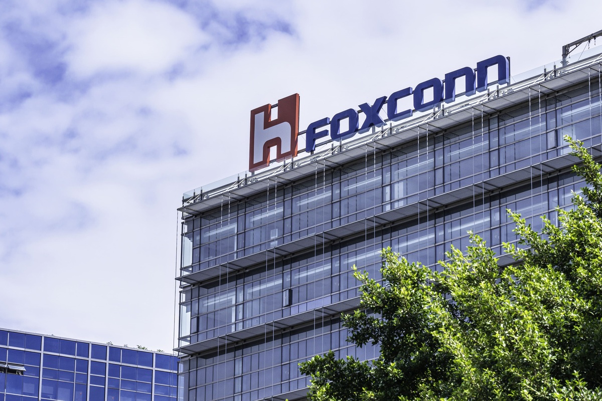 Foxconn Targets 50% of AI Server Market as US Expansion Gains Pace