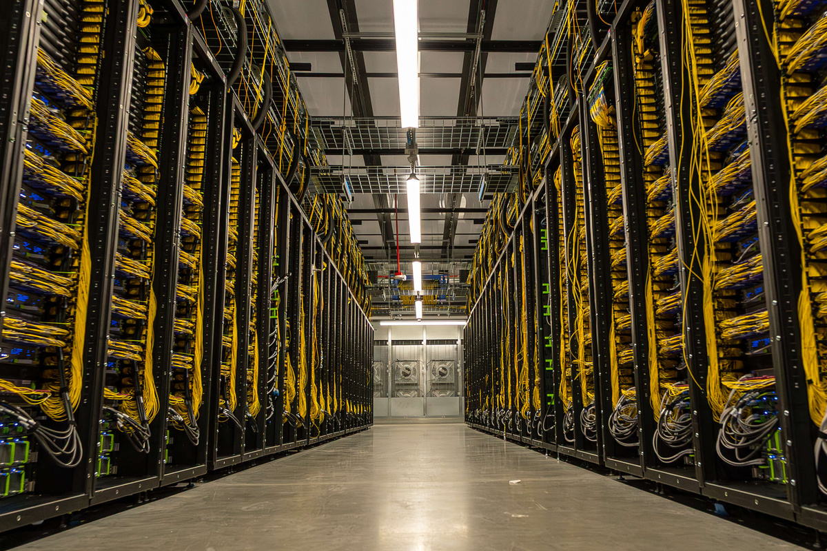Meta Launches $35 Billion Stock Offerings to Fund AI Expansion