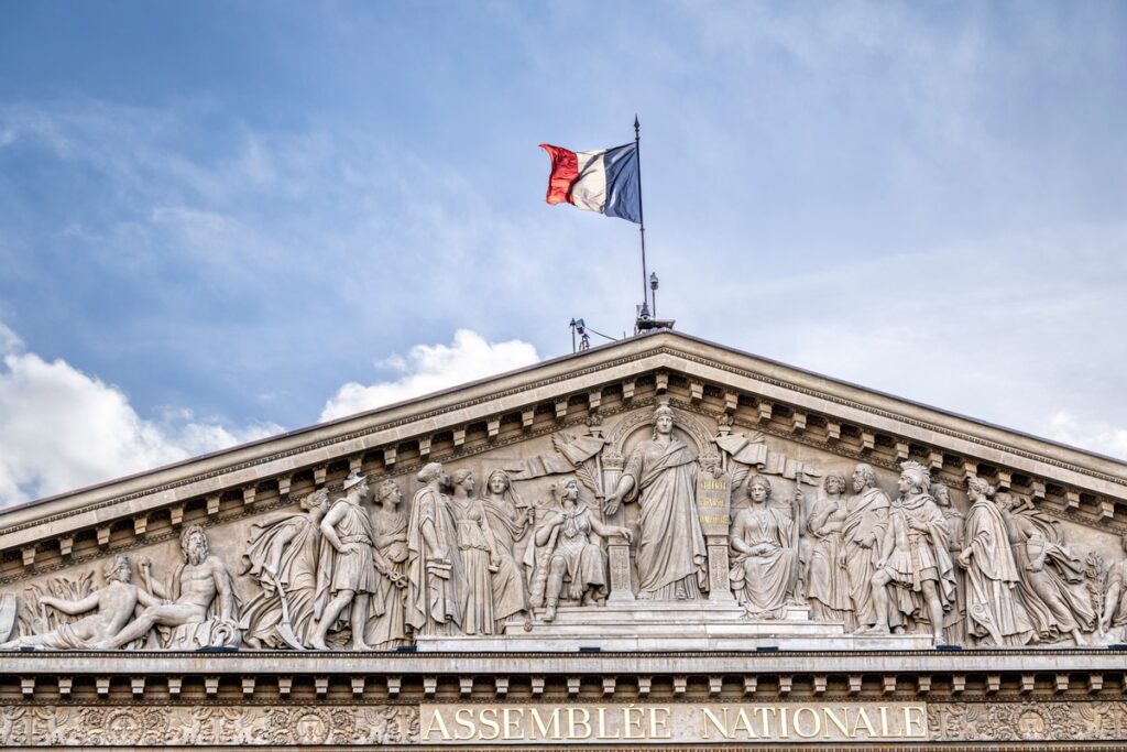 Moody’s Keeps France’s Aa3 Rating With Negative Outlook