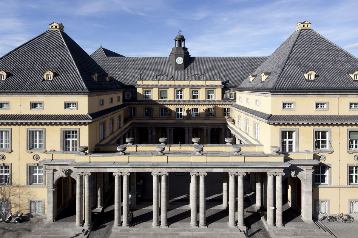Munich Re Raises 2026 Profit Target to €6.6 Billion
