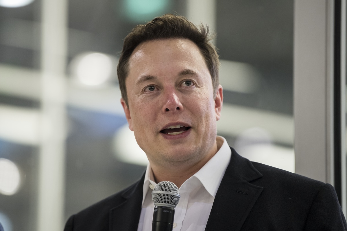 Musk Warns AI Credit Squeeze Could Force Neocloud Failures