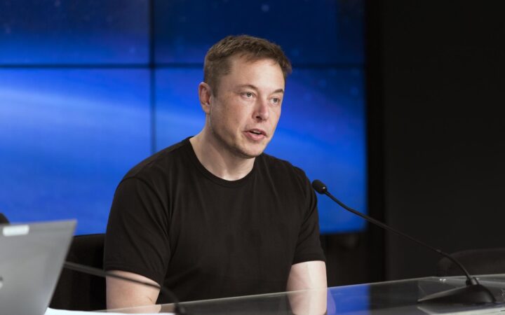 Musk Pledges a SpaceX Share to Every US Child in 2027