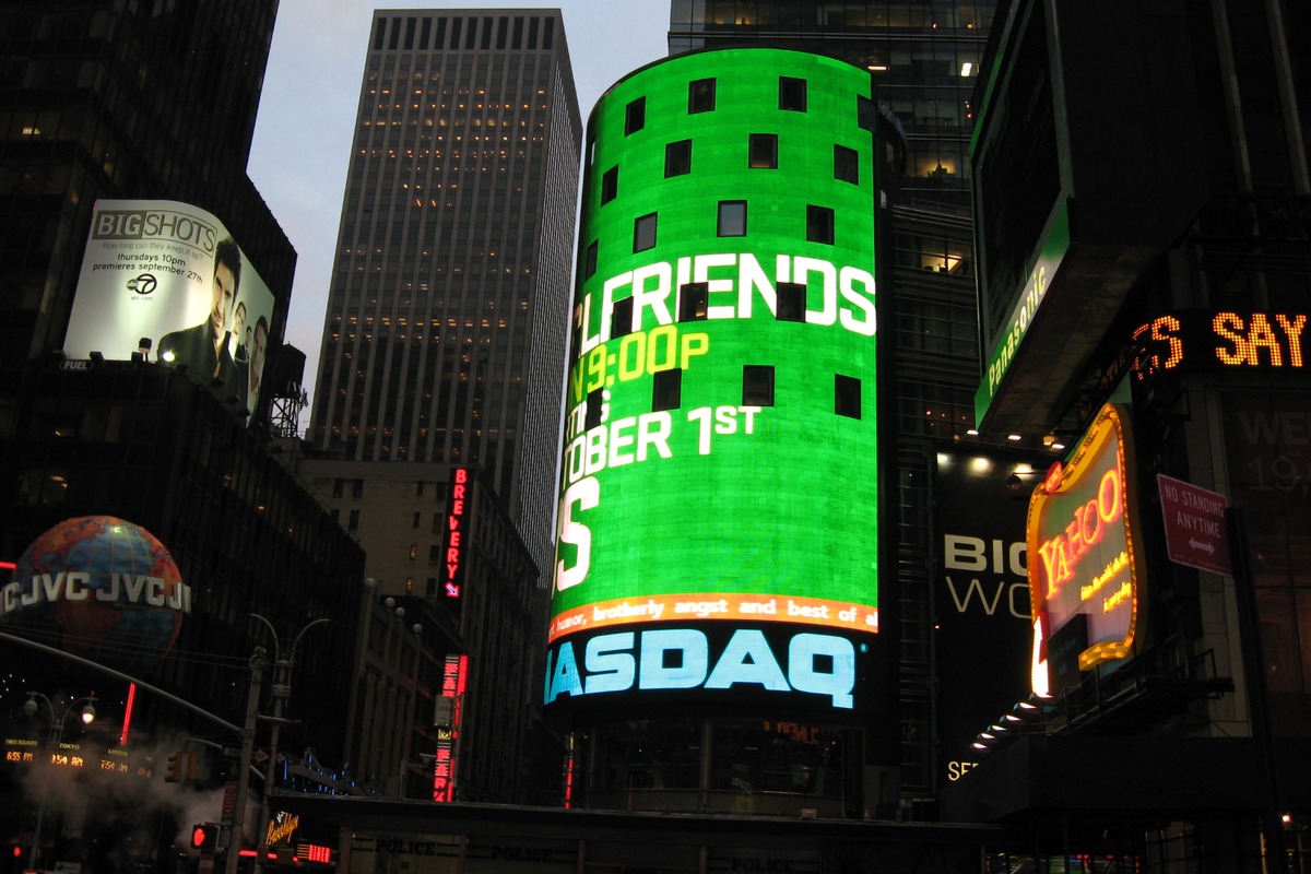 Nasdaq-100 Falls 2.9% in Its Worst Session Since June