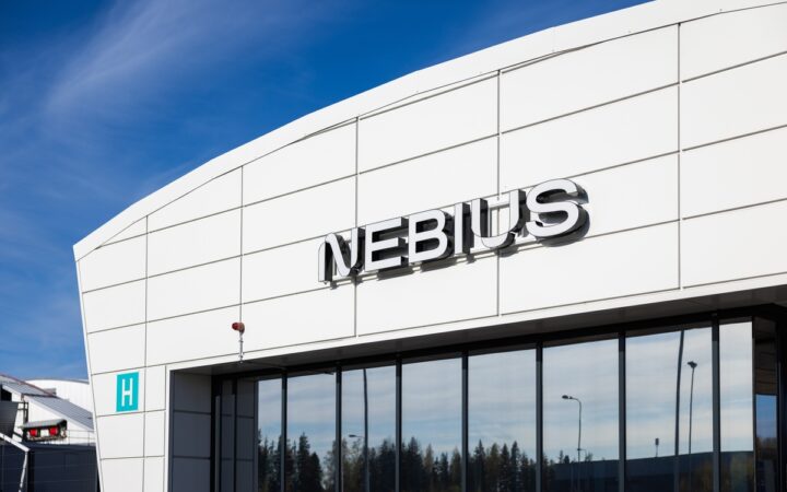 CoreWeave and Nebius Slide as Microsoft Capex Misses Estimates