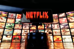 Netflix Stock in Focus as Puck Reports Planned 5% Job Cut