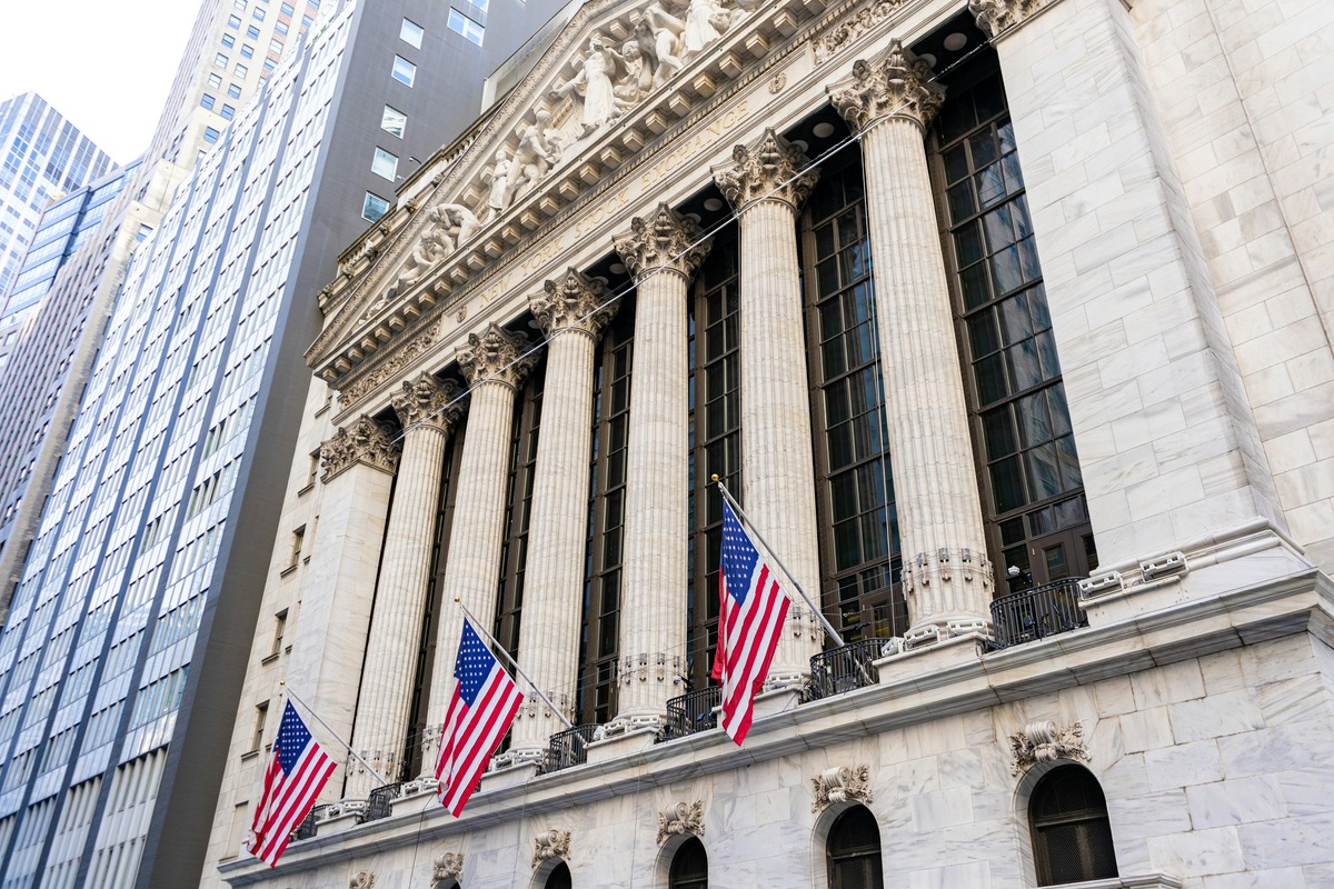 OKX and ICE File for 24/7 Tokenized Trading in 63 U.S. Stocks