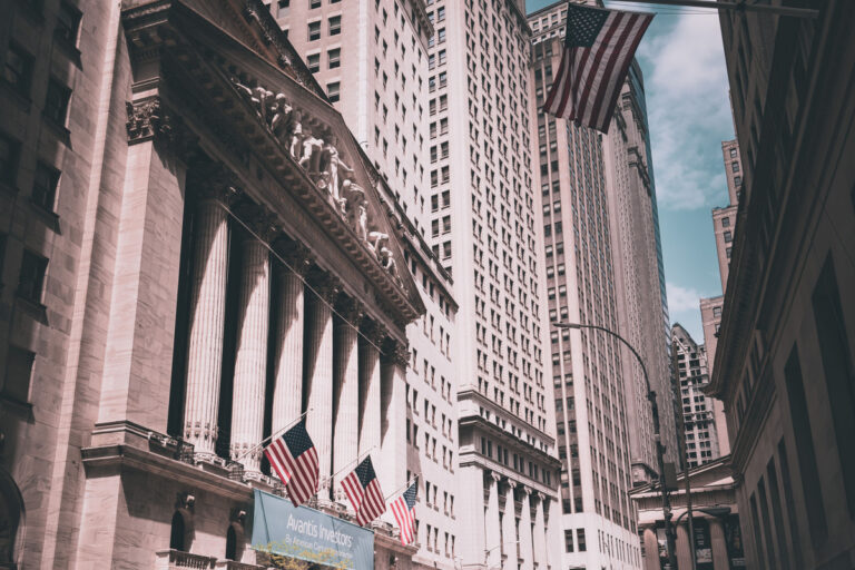 S&P 500 Earnings Season Opens With 84% EPS Beat Rate