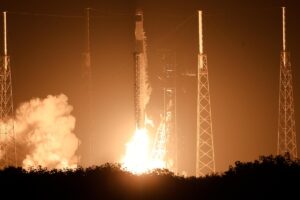 SpaceX Stock Jumps Over 10% After First Post-IPO Profit and Tesla Merger Talks