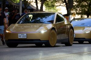 Tesla Stock Rises After Q3 Earnings Beat, With Revenue at $28.05 Billion