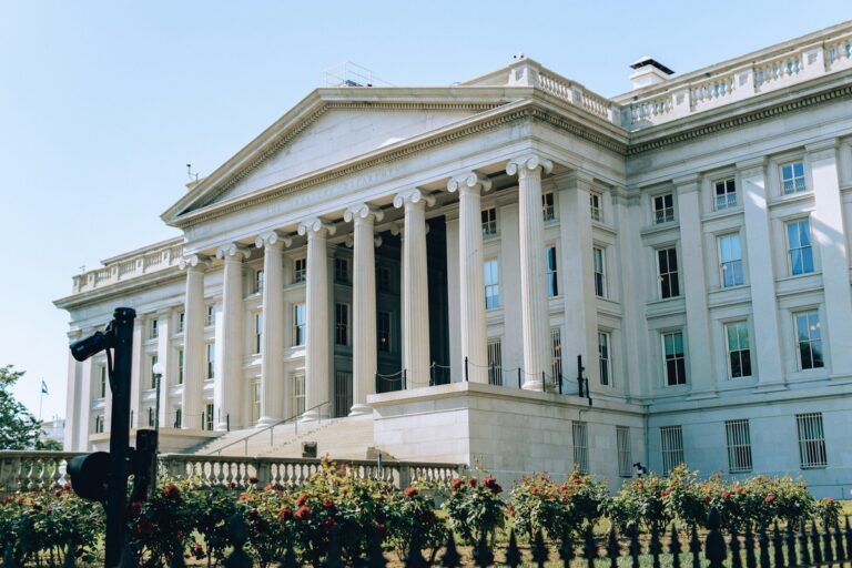 Treasury Yields Surge to 2007 Highs as Weak $70 Billion Auction Rocks Markets