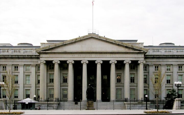 Treasury Yields Hit 24-Year Highs as Global Bond Selloff Deepens