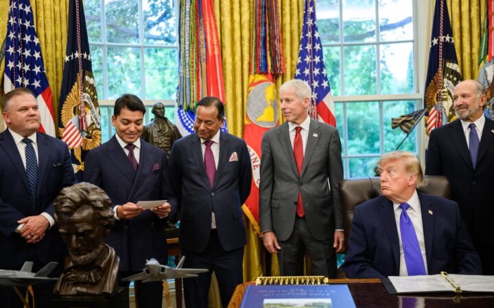 Trump Says $5,000 Dividend Would Cover Every U.S. Citizen