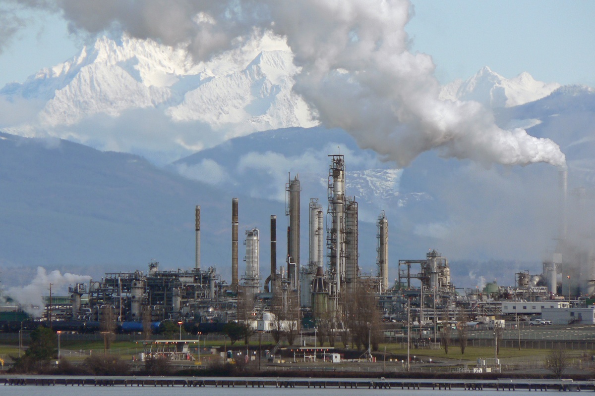 US Producer Inflation Surges to 6.3% as Energy Costs Jump