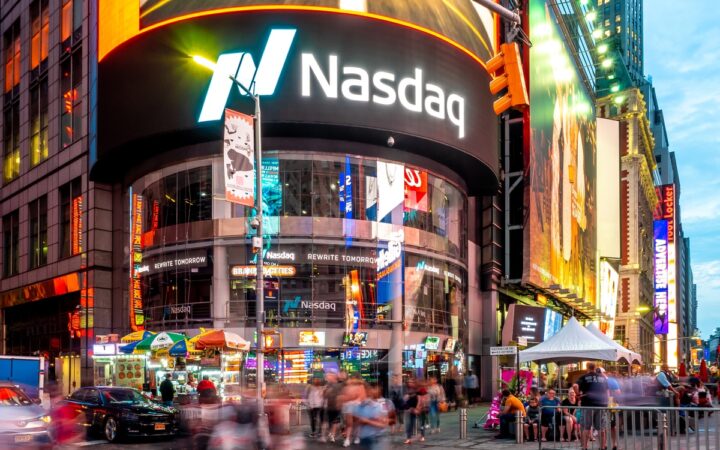 US Stocks Post Worst Day Since July as Inflation Hits AI Trade